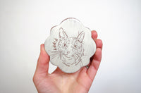 Scalloped Edge Ornament - White