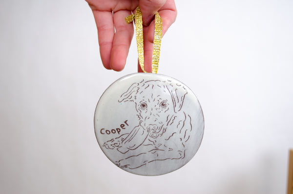 Smooth Edge Ornament - White
