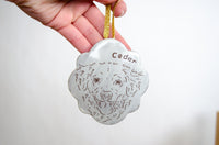 Scalloped Edge Ornament - White